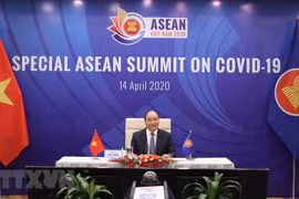 组图: 越南以2020年东盟主席国身份主持东盟抗击新冠肺炎疫情特别峰会视频会议