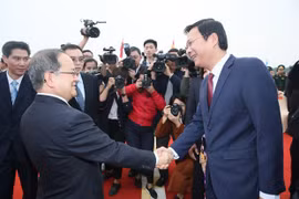 越南芒街-中国东兴口岸北仑河二桥正式开通