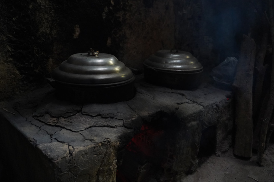 “黄琴”无烟行军灶在地道中被广泛使用。图自 越通社