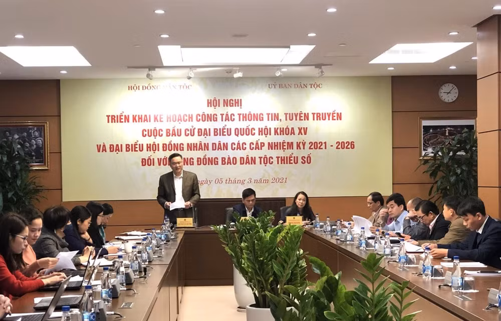 国会和人民议会代表选举:加大对少数民族地区换届选举工作的宣传力度 ảnh 1 国会和人民议会代表选举:加大对少数民族地区换届选举工作的宣传力度 ảnh 1