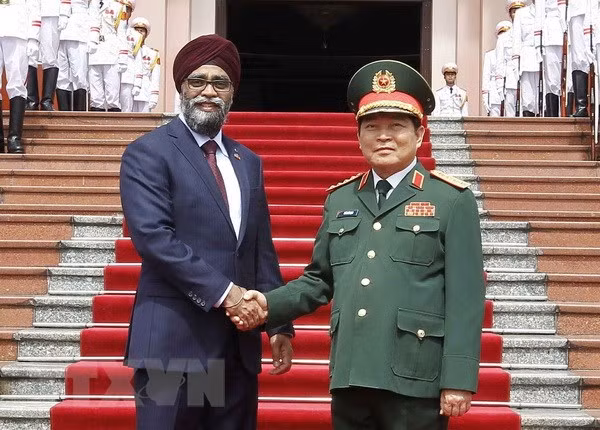 加拿大国防部长:各国应尊重国际法和东海航行自由 ảnh 1 加拿大国防部长:各国应尊重国际法和东海航行自由 ảnh 1