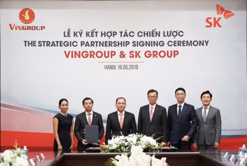 韩国SK集团对越南Vingroup投资10亿美元 ảnh 1