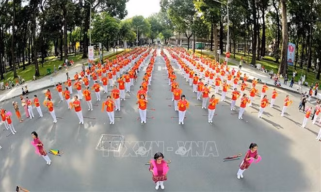 为老年人更快乐更健康地生活创造所有便利条件 ảnh 1