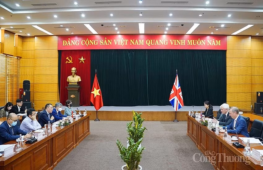 越南工贸部欢迎英国为落实COP26承诺所提出的建议 ảnh 1 越南工贸部欢迎英国为落实COP26承诺所提出的建议 ảnh 1