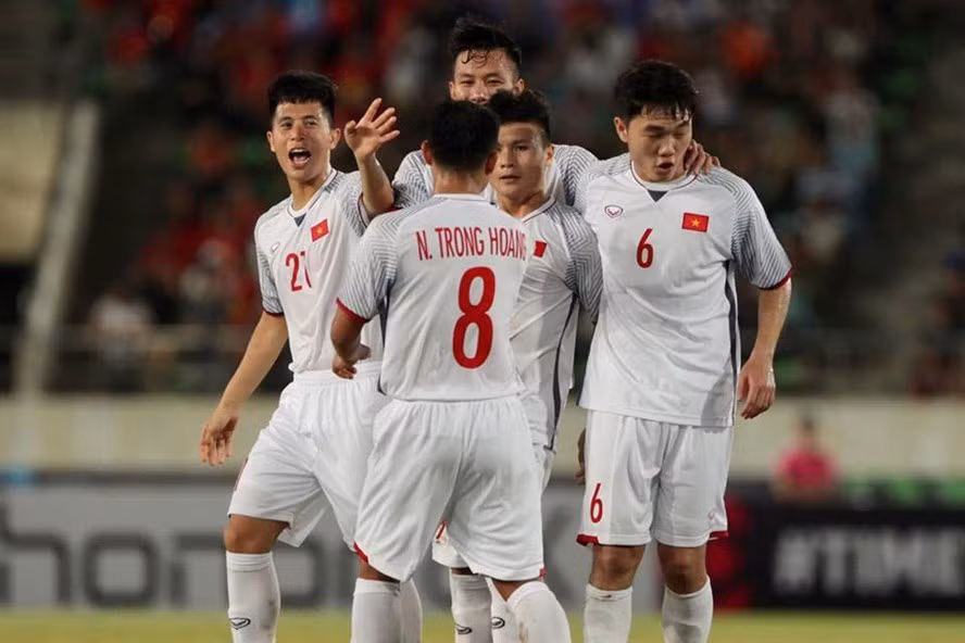 AFF Suzuki Cup 2018：越南队以3比0战胜老挝队 取得开门红 ảnh 1