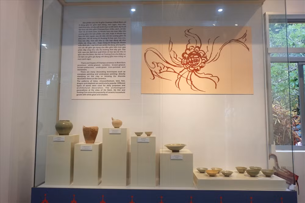 占婆庙塔展会亮相岘港市 ảnh 3
