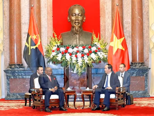 国家主席陈大光会见安哥拉外交部长希科蒂 ảnh 1 国家主席陈大光会见安哥拉外交部长希科蒂 ảnh 1
