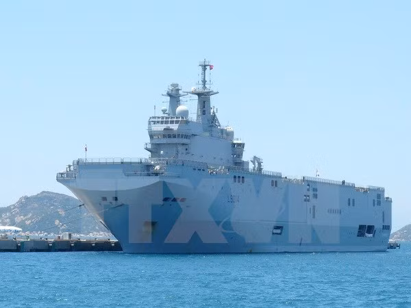 法国海军军舰访问胡志明市 ảnh 1