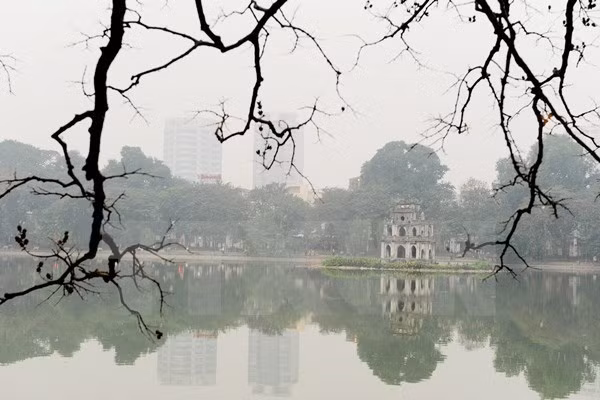 河内市还剑郡30处景点全面禁烟 营造清洁旅游环境 ảnh 1