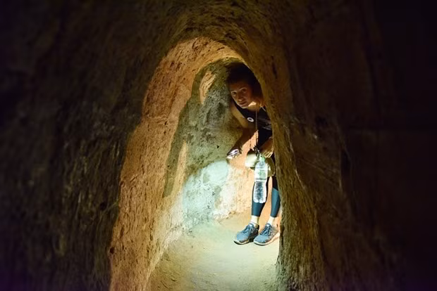 旅游网站 The Travel 高度评价越南下龙湾和古芝地道的壮观景色 ảnh 2 旅游网站 The Travel 高度评价越南下龙湾和古芝地道的壮观景色 ảnh 2