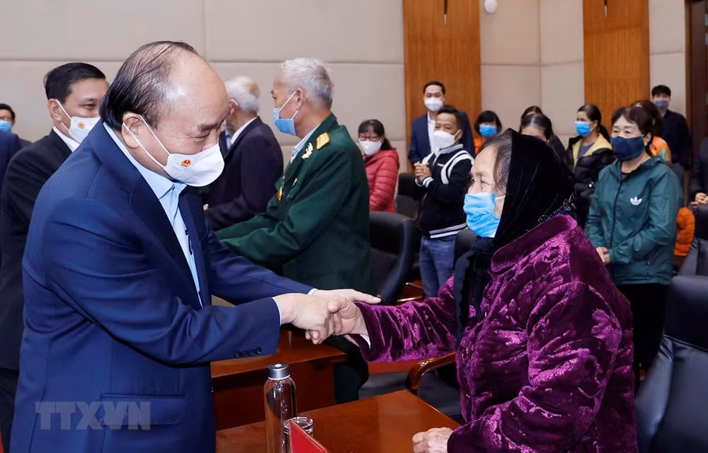 “为贫困同胞和橙毒剂受害者送上春节温暖”运动为全国数百万名贫困者提供帮扶 ảnh 1