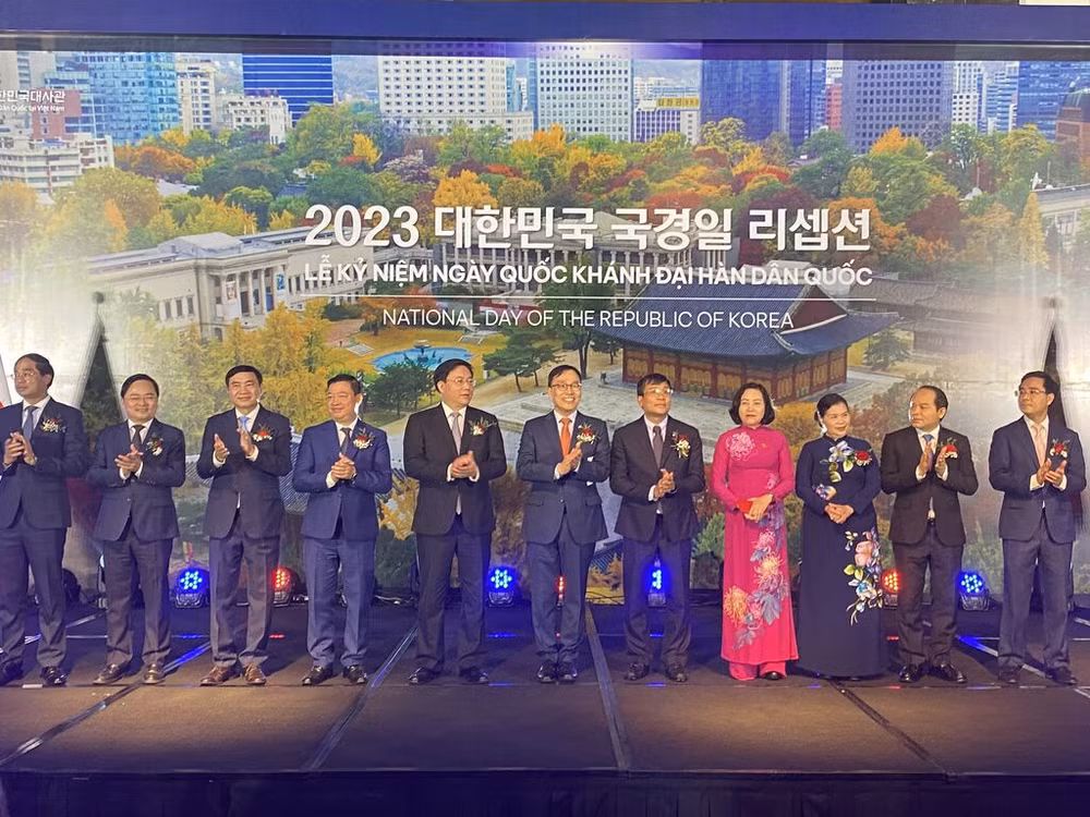 不断巩固和发展越韩全面战略伙伴关系 ảnh 1 不断巩固和发展越韩全面战略伙伴关系 ảnh 1