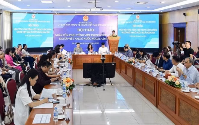 在旅外越南人社群中不断传承民族语言和文化价值 ảnh 1