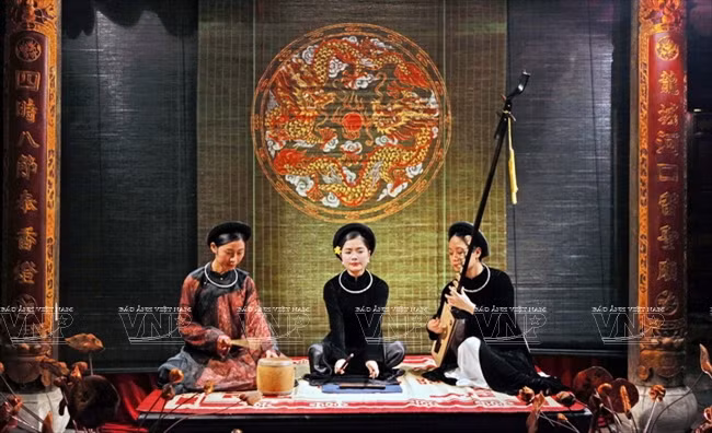 在河内欣赏歌筹演唱 ảnh 7