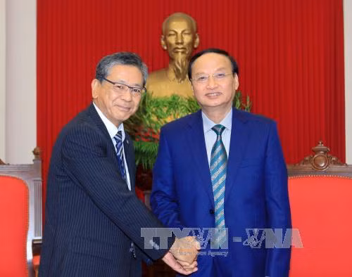 中央组织部部长苏辉若会见日本驻越大使深田博史 ảnh 1