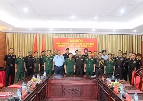印度陆军战争学院代表团对越南进行工作访问 ảnh 1