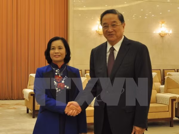 越南祖国阵线中央委员会代表团访问中国 ảnh 1 越南祖国阵线中央委员会代表团访问中国 ảnh 1