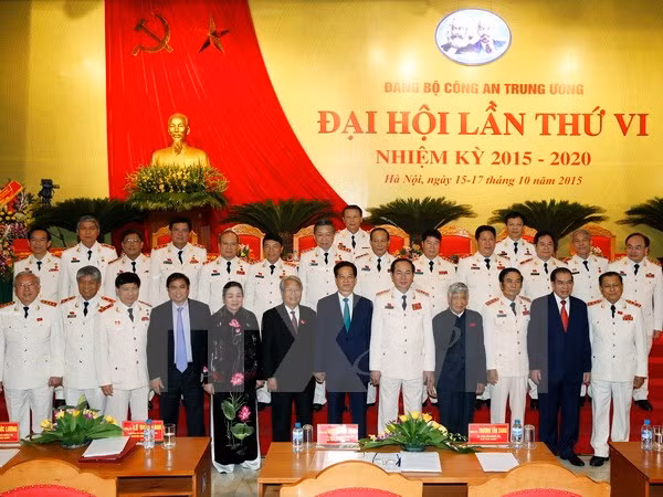 越共中央公安第六次代表大会在河内隆重召开 ảnh 1 越共中央公安第六次代表大会在河内隆重召开 ảnh 1