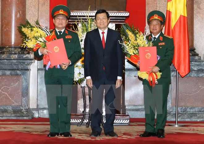 越南国家主席张晋创颁发晋升大将军衔命令状 ảnh 1
