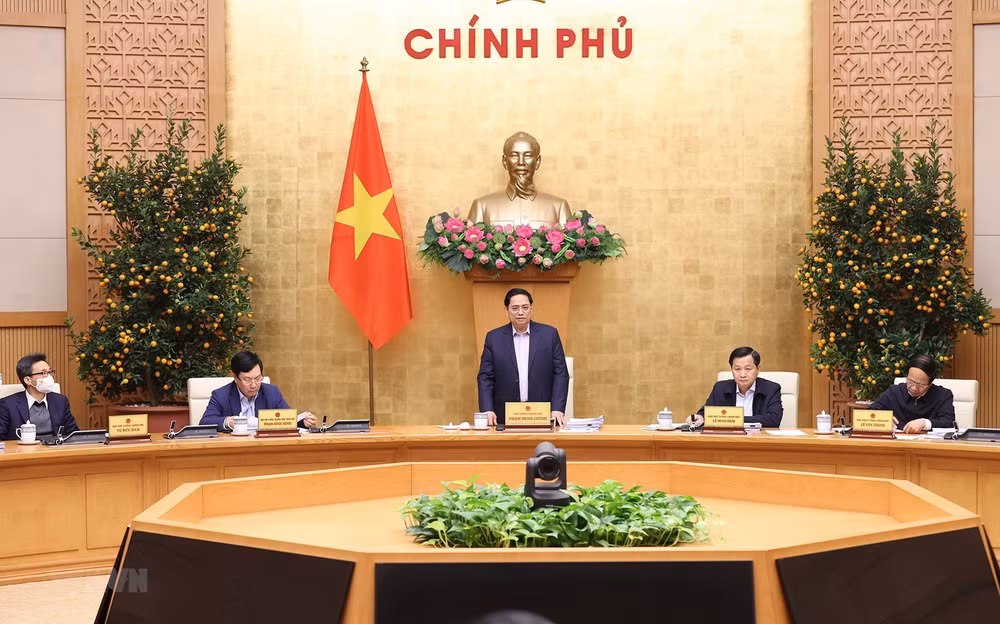政府总理范明政：法律制定工作需将国家、民族和人民利益放在第一位 ảnh 2