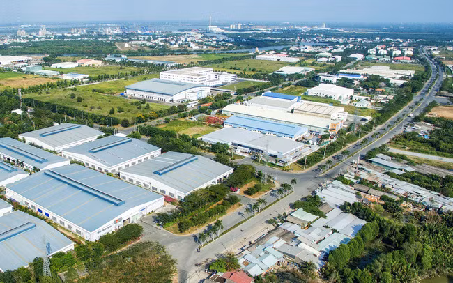 广治省各工业区和经济区引进资金达40万亿越盾以上 ảnh 1