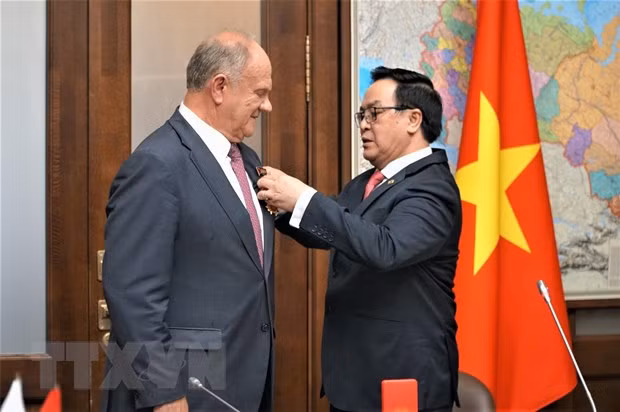 越南共产党代表团对俄罗斯进行工作访问 ảnh 1