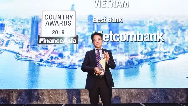 Vietcombank荣获《Finance Asia》2019年越南最佳银行奖 ảnh 1