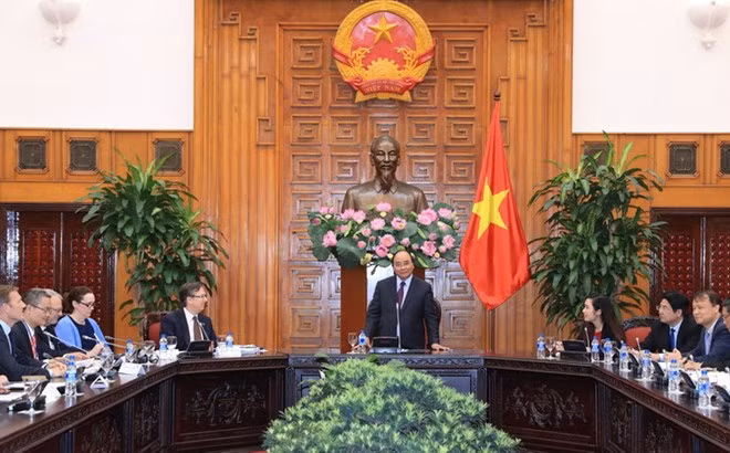 政府总理阮春福会见美国—东盟商务理事会代表团 ảnh 1 政府总理阮春福会见美国—东盟商务理事会代表团 ảnh 1