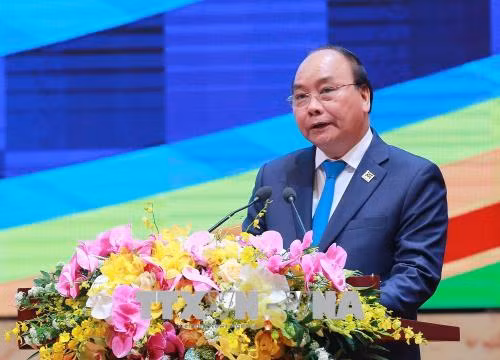 越南政府总理阮春福在大湄公河次区域合作第六次领导人会议上发表重要讲话 ảnh 2 越南政府总理阮春福在大湄公河次区域合作第六次领导人会议上发表重要讲话 ảnh 2