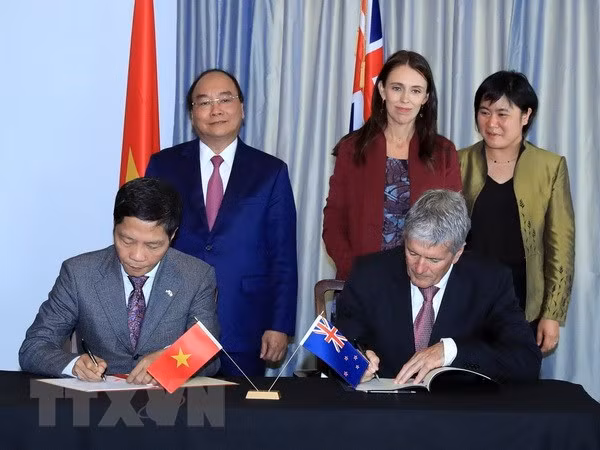 越南政府总理阮春福圆满结束对新西兰的正式访问 ảnh 2 越南政府总理阮春福圆满结束对新西兰的正式访问 ảnh 2