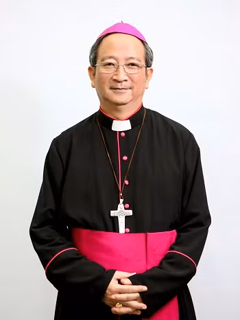 越南祖国阵线中央委员会主席陈青敏就越南胡志明市总教区裴文读总主教逝世致唁函 ảnh 1