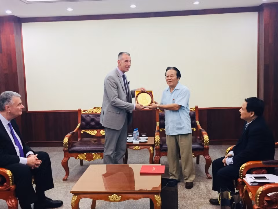 美国海外战争退伍军人协会访问越南 ảnh 1