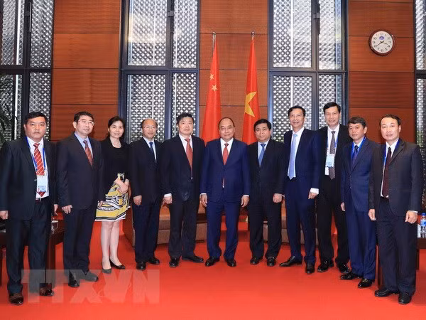 阮春福总理会见出席GMS-6的中国各地方领导 ảnh 1 阮春福总理会见出席GMS-6的中国各地方领导 ảnh 1