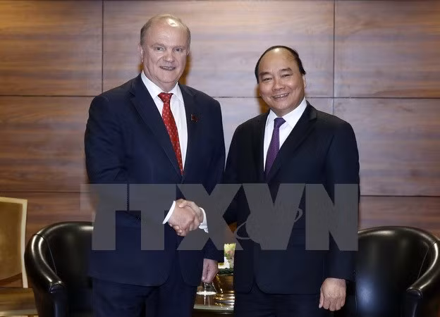 阮春福总理会见俄罗斯联邦共产党中央委员会主席久加诺夫 ảnh 1