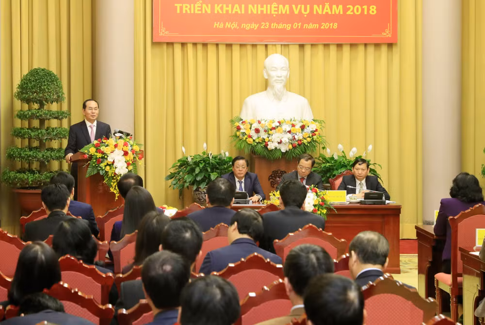 国家主席陈大光出席越南国家主席办公厅2017年工作总结暨2018年任务部署会议（组图） ảnh 4