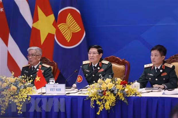 ASEAN 2020: 越南首次举行军事渠道的主席国特邀嘉宾活动 ảnh 1