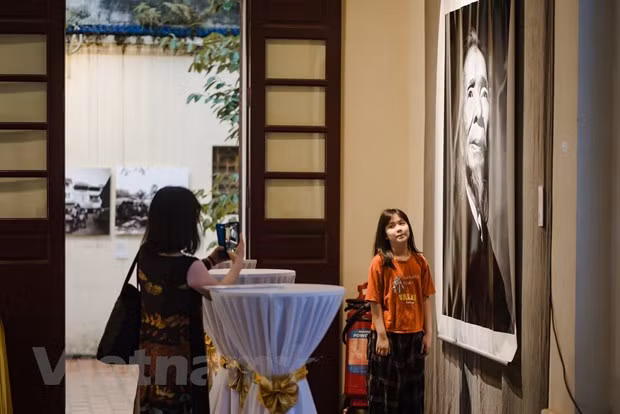 国际摄影双年展为首都河内文化艺术提供发展动力 ảnh 3 国际摄影双年展为首都河内文化艺术提供发展动力 ảnh 3