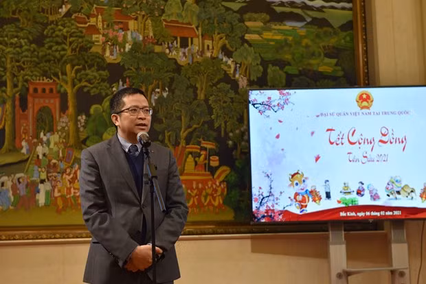 旅居中国越南人举行2021年迎新春活动 ảnh 1
