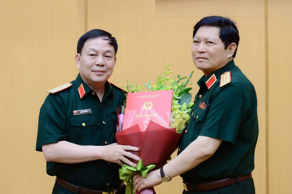 黎登勇少将正式出任越南军队电信工业集团总裁 ảnh 1 黎登勇少将正式出任越南军队电信工业集团总裁 ảnh 1