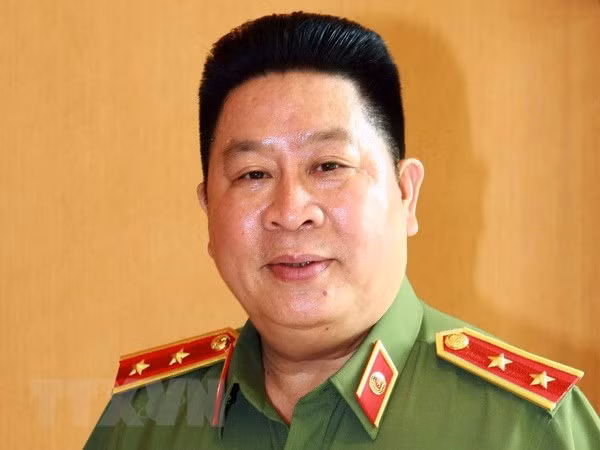 政府总理对公安部副部长裴文成给予撤职处分 ảnh 1 政府总理对公安部副部长裴文成给予撤职处分 ảnh 1
