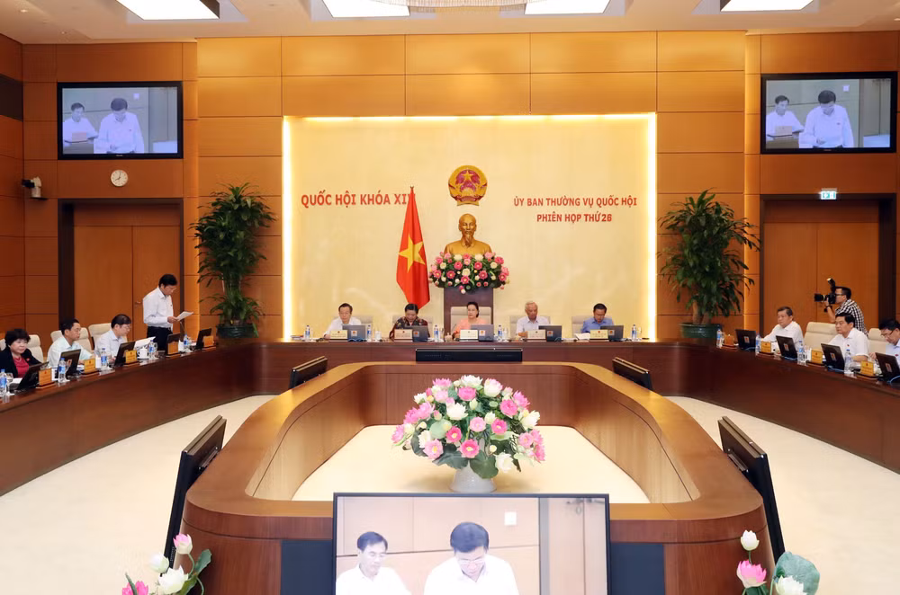 越南国会常委会第二十六次会议在河内开幕 ảnh 2