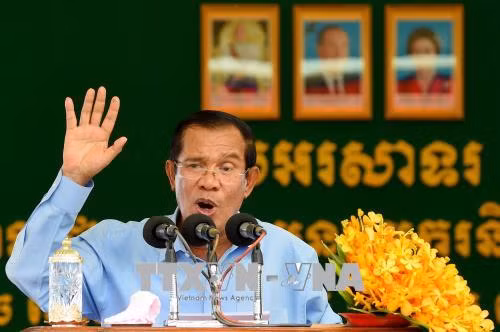 柬埔寨首相：柬埔寨重视发展同越南的长期合作关系 ảnh 1