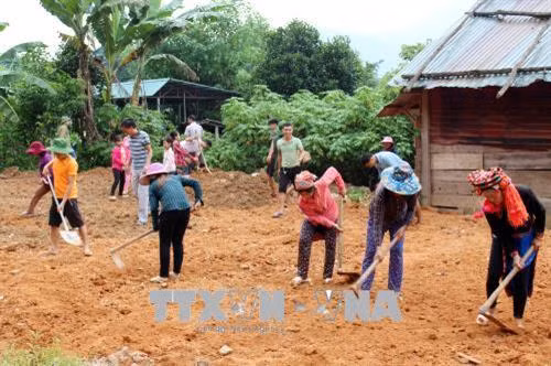 莱州省快速展开灾后重建 力争做好开学准备 ảnh 1