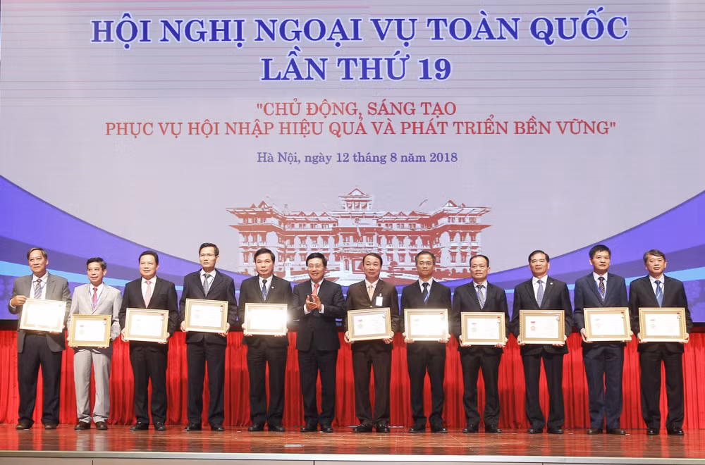 第19届全国外事工作会议：密切协作提升外交工作效率 ảnh 2