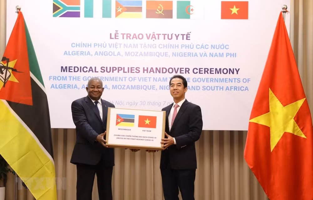 新冠肺炎疫情:越南向非洲国家提供医疗物资援助 ảnh 1 新冠肺炎疫情:越南向非洲国家提供医疗物资援助 ảnh 1