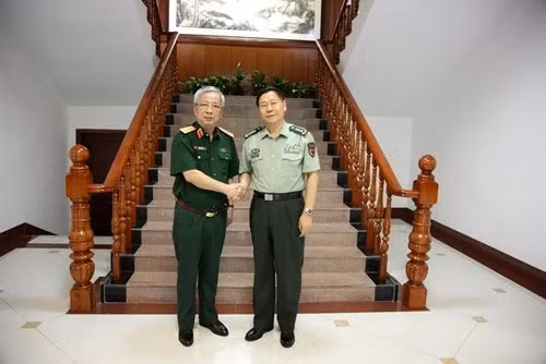 继续推动越中边境国防交流活动 ảnh 1