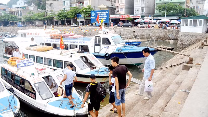 越南广宁省着力完善各项旅游基础设施工程 ảnh 1 越南广宁省着力完善各项旅游基础设施工程 ảnh 1