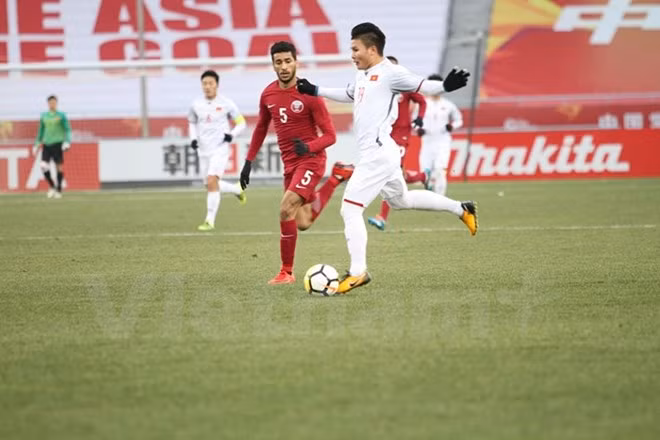 2018亚足联U23锦标赛：点球大战4-3击败卡塔尔 越南再创造大奇迹 首次晋级决赛 ảnh 1