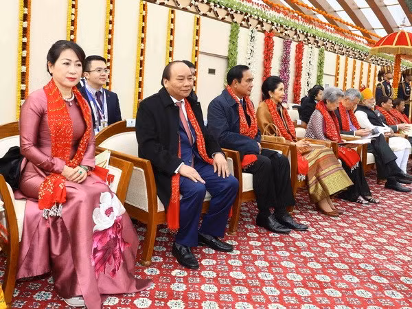 越南政府总理阮春福出席庆祝印度第69个共和日阅兵式 ảnh 1
