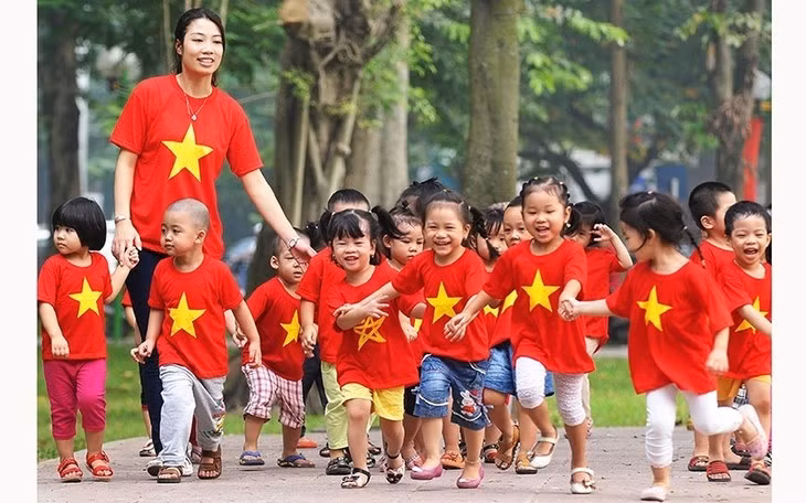 越南儿童权利一向得到保障 ảnh 1